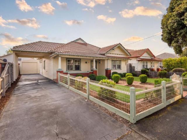 House for sale in Oakleigh, Melbourne