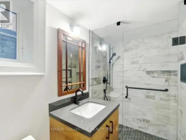 House for rent in Oakville, Ontario