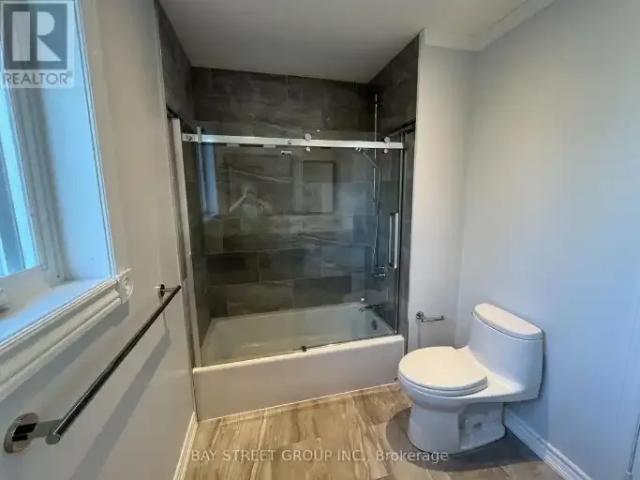House for rent in Oakville, Ontario