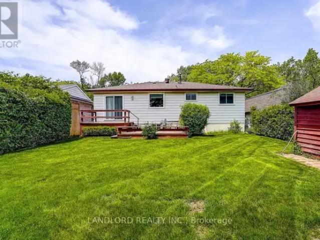 House for rent in Oakville, Ontario