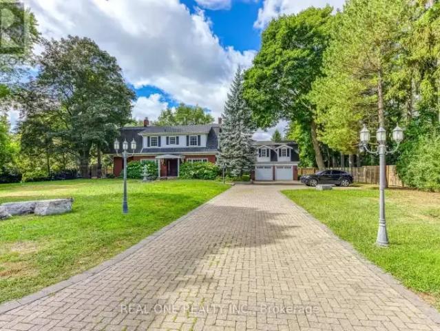 House for rent in Oakville, Ontario