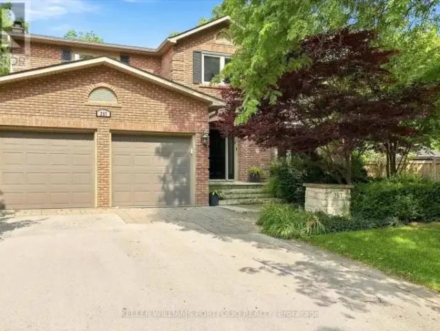 House for rent in Oakville, Ontario
