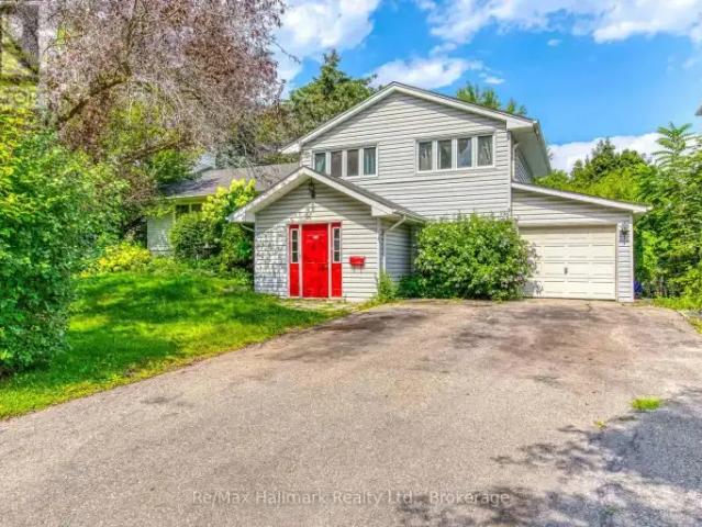 House for rent in Oakville, Ontario