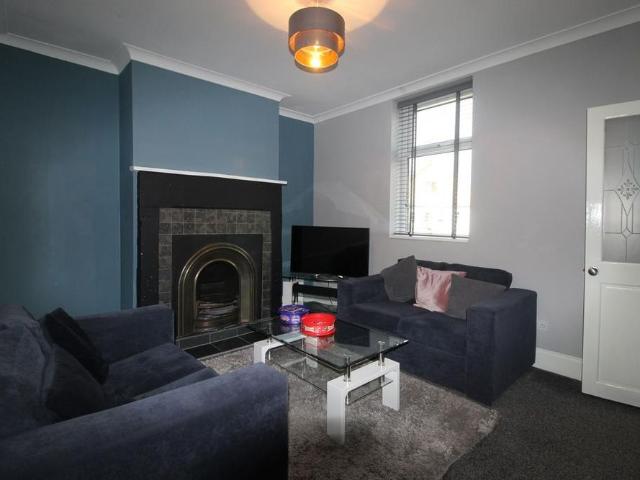 House for rent in Churwell, West Yorkshire