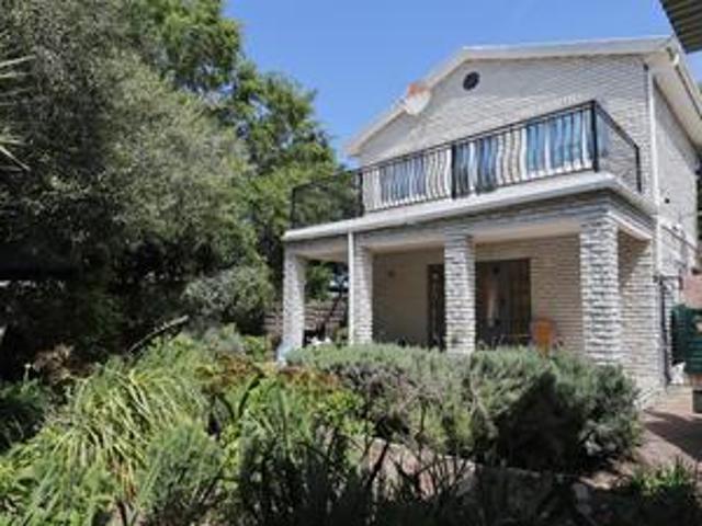 House for sale in Somerset West, City of Cape Town