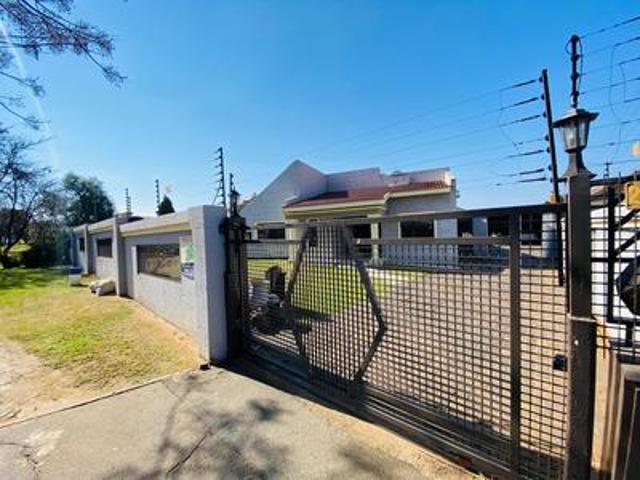 House for sale in Vosloorus, Gauteng