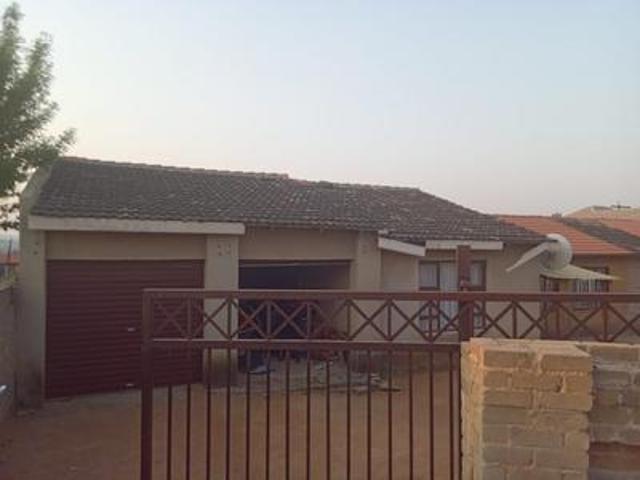 House for sale in Kagiso, Gauteng