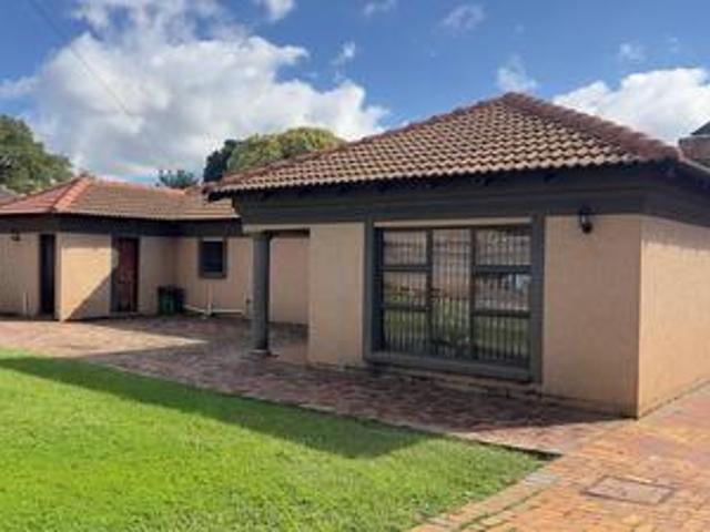 House for sale in Akasia, Gauteng