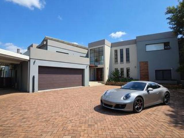 House for sale in Waterkloof, Gauteng
