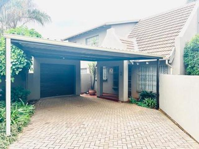 Townhouse for sale in Ekurhuleni, Gauteng