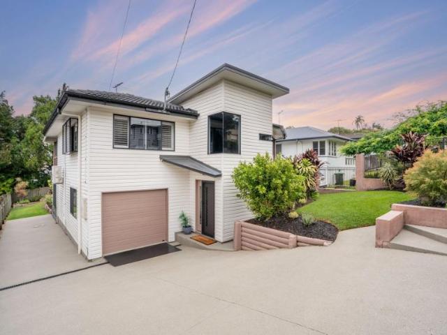 House for sale in Oxley, Greater Brisbane