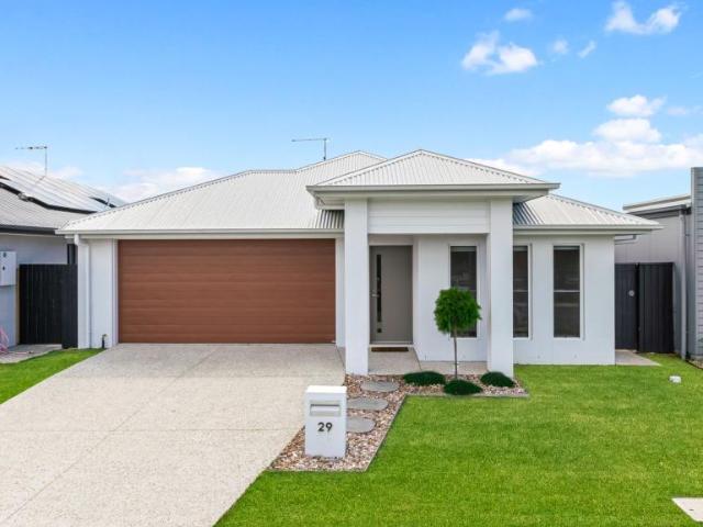 House for sale in Palmview, Sunshine Coast Regional