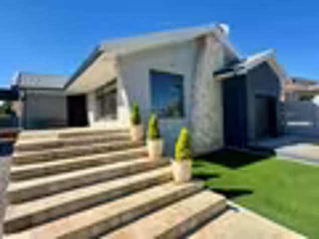 House for sale in Parow, Western Cape
