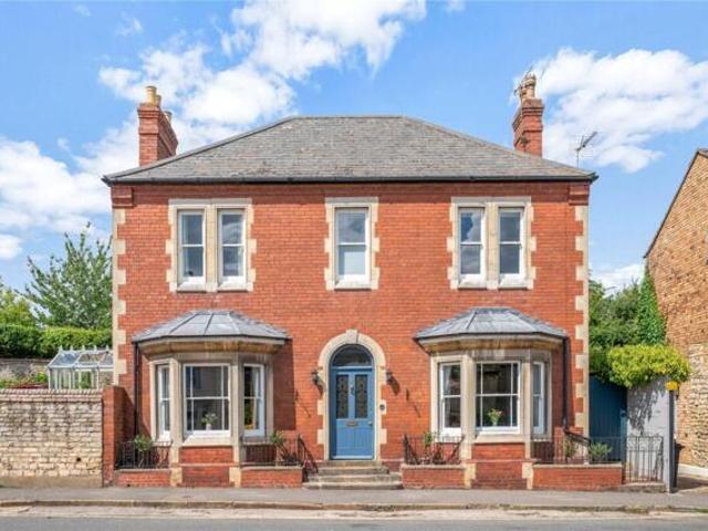 House for sale in Baron St Martin, Barholm