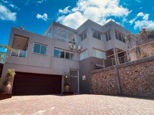 House for sale in Beacon Island Estate, Garden Route District Municipality