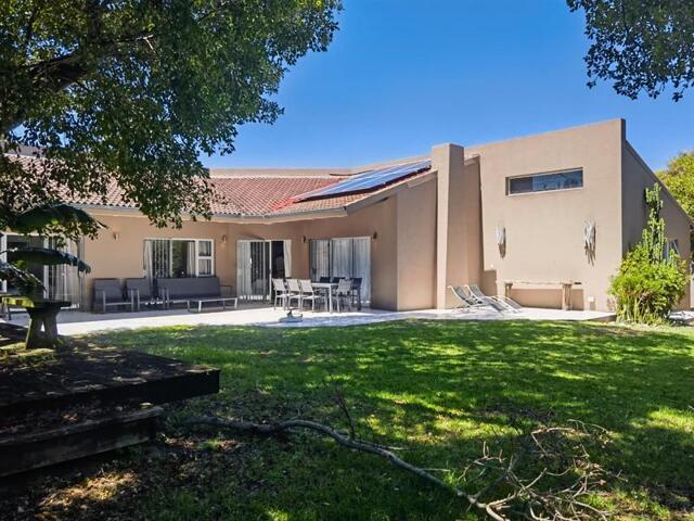 House for sale in Groot Brak Rivier, Western Cape