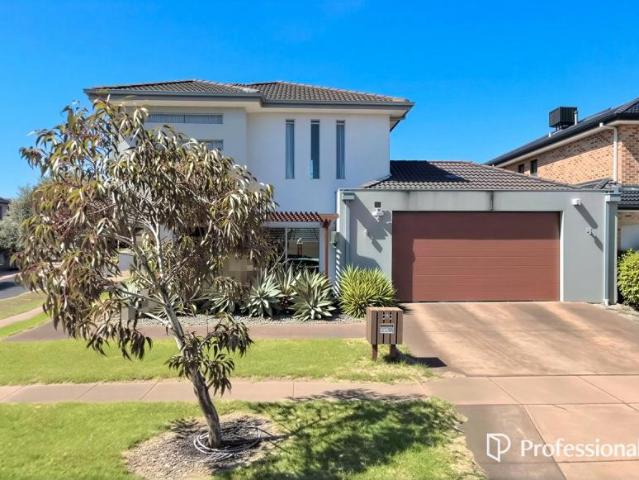 House for sale in Sanctuary Lakes, Melbourne