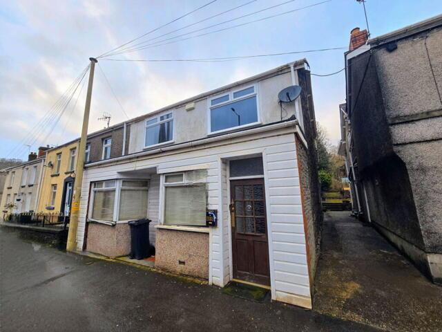 House for sale in Pontardawe, Clydach, Pontardawe