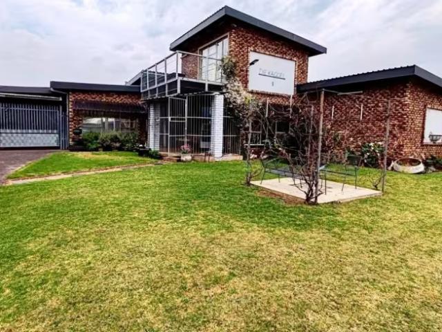 House for sale in Potchefstroom, Tlokwe Local Municipality
