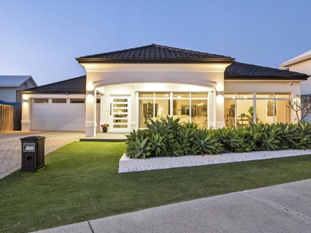 House for sale in Quinns Rocks, City of Wanneroo