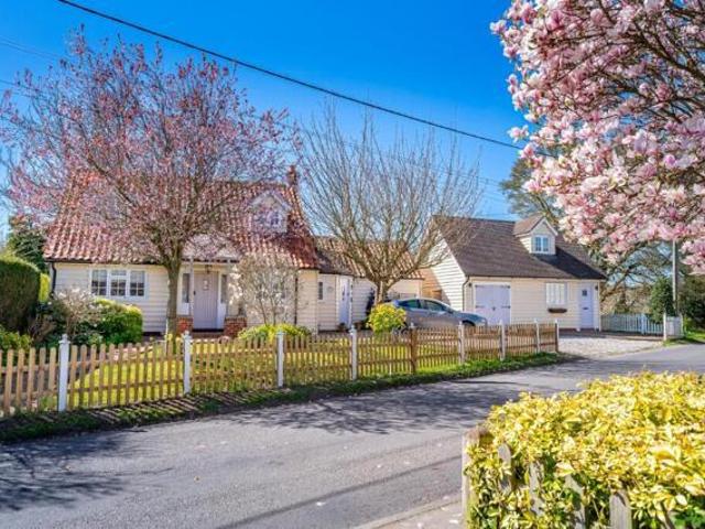 House for sale in Chipping Hill, Essex