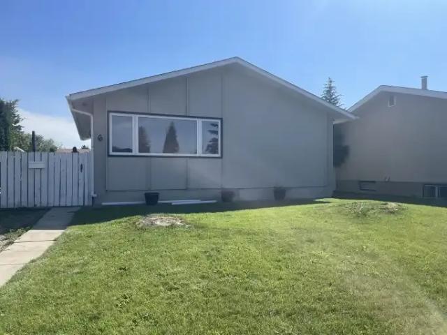 House for rent in Alberta