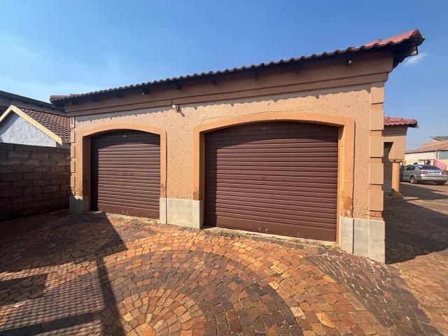 House for rent in Lenasia, Gauteng