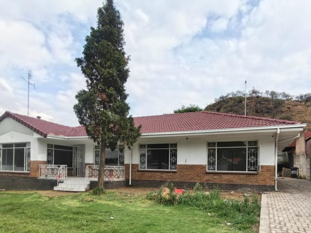 House for rent in Vosloorus, Gauteng