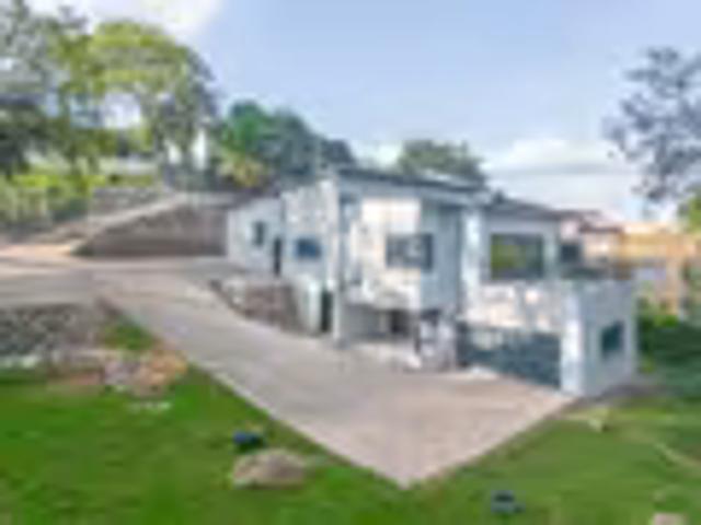 House for sale in Seaview, Kwazulu-natal