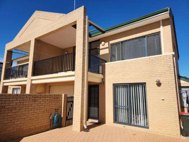 House for sale in Rockingham, Western Australia