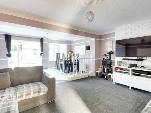 House for sale in Romford, Havering