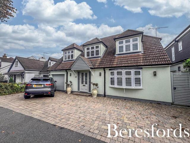 House for sale in Romford, Havering