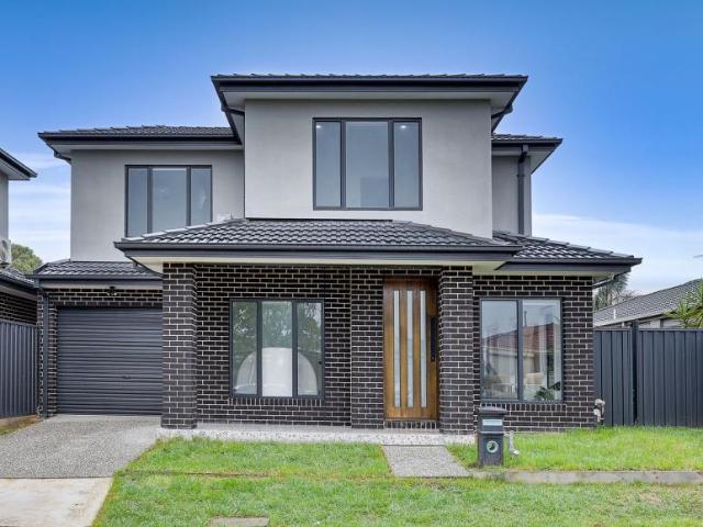 House for sale in Roxburgh Park, Melbourne