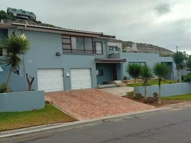 House for sale in Saldanha, Saldanha Bay Local Municipality