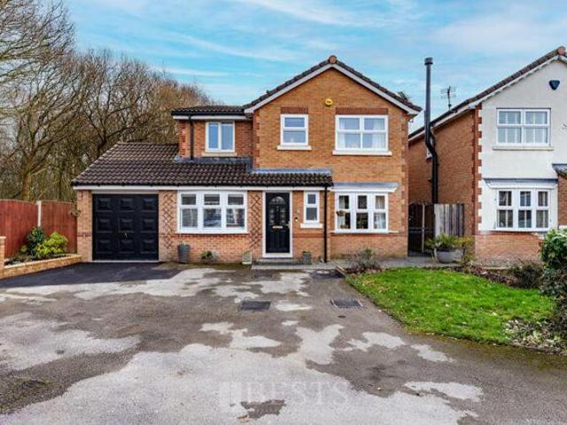 House for sale in Sandymoor, Halton