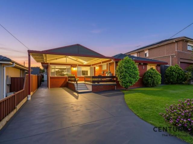 House for sale in Seven Hills, Greater Brisbane