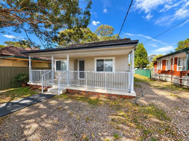 House for rent in Seven Hills, Sydney