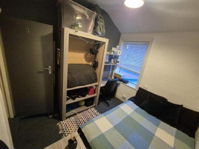 Room for rent