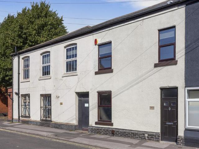 Room for sale in New Normanton, East Midlands