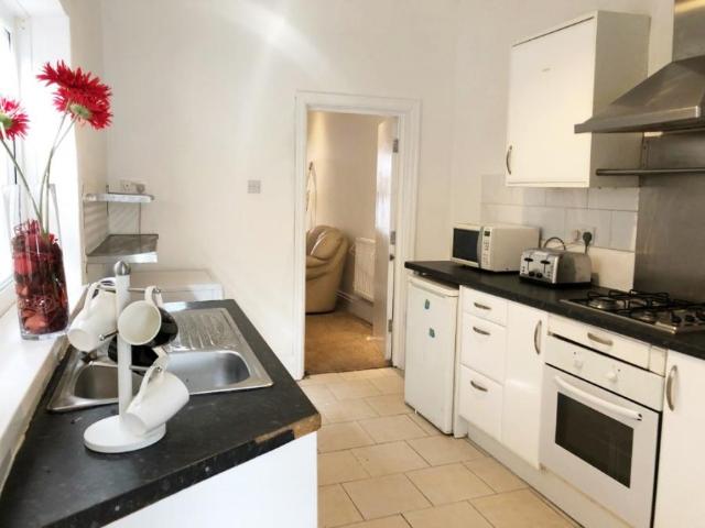 House for rent in Stoke, Stoke-on-Trent