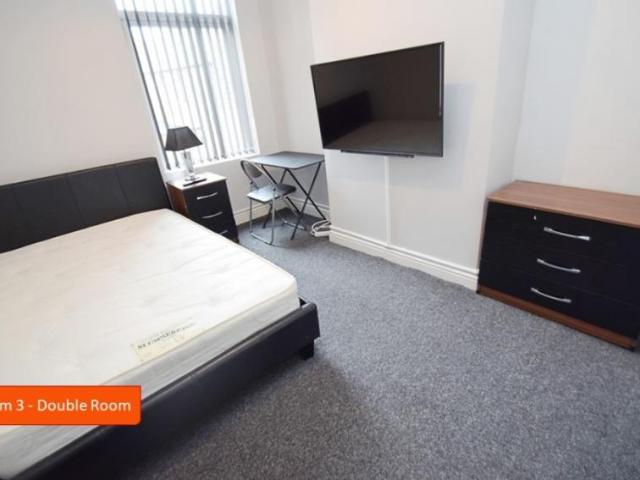 House for rent in Stoke, Stoke-on-Trent