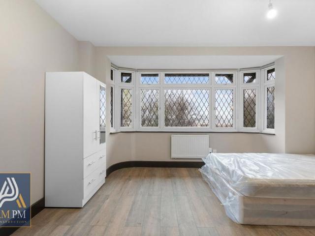 Room for rent in Ganwick Corner, Potters Bar