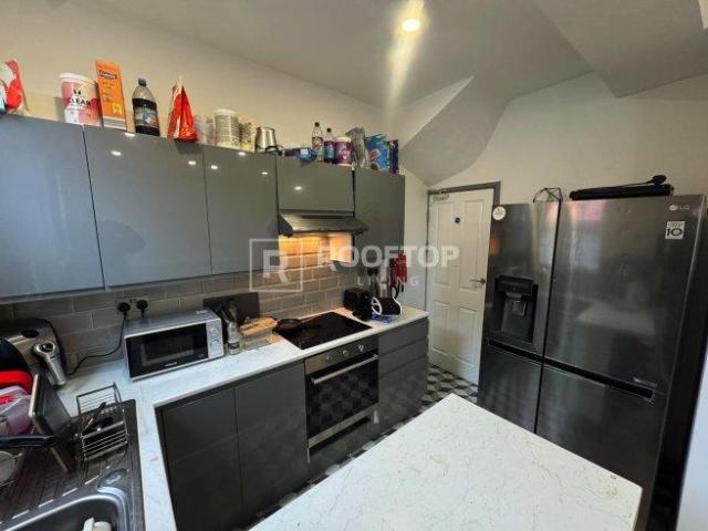 Room for rent in Woodhouse, West Yorkshire
