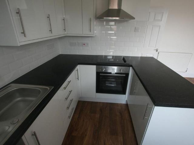 Room for rent in Rossmore, Cheshire