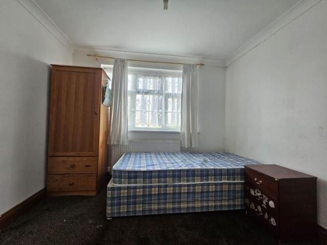 Room for rent in Spring Park, Luton
