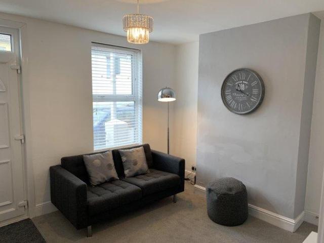Room for rent in Brompton, Gillingham