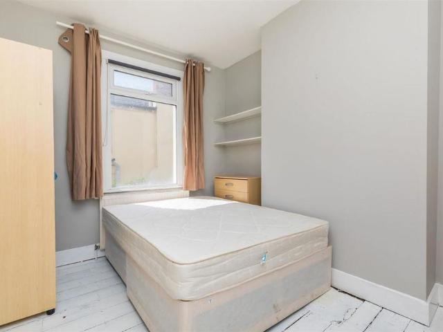 Room for rent in Hanover & Queen's Park, Brighton