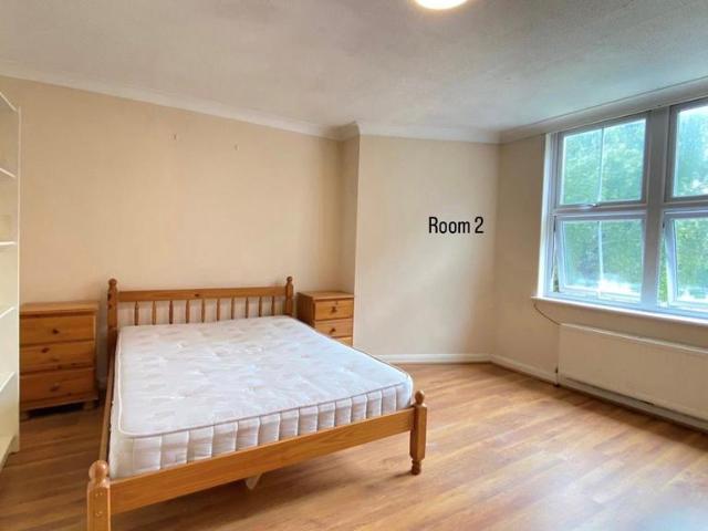 Room for rent in Troy Town, Rochester