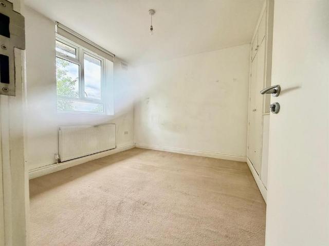 Room for rent in St. John's Wood, Isle Of Man