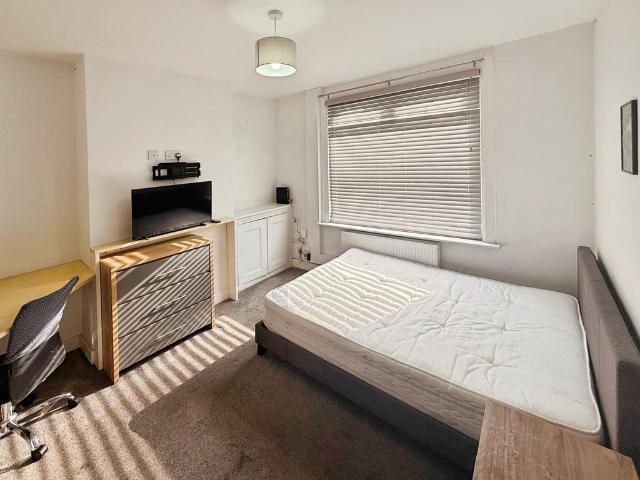 Room for rent in Leisure Village, Kettering